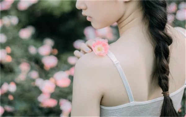 德兴香港胎儿多大能鉴定性别(香港抽血验男女预约) 德兴香港胎儿多大能鉴定性别(香港抽血验男女预约)